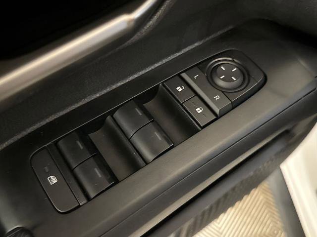 Used 2025 Toyota Tacoma TRD Sport RWD image 17