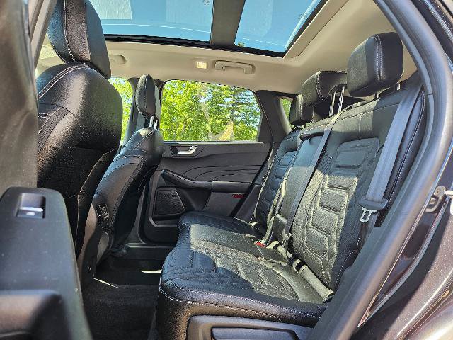 Certified 2024 Ford Escape Platinum w/ Premium Technology Package AWD/4WD image 12