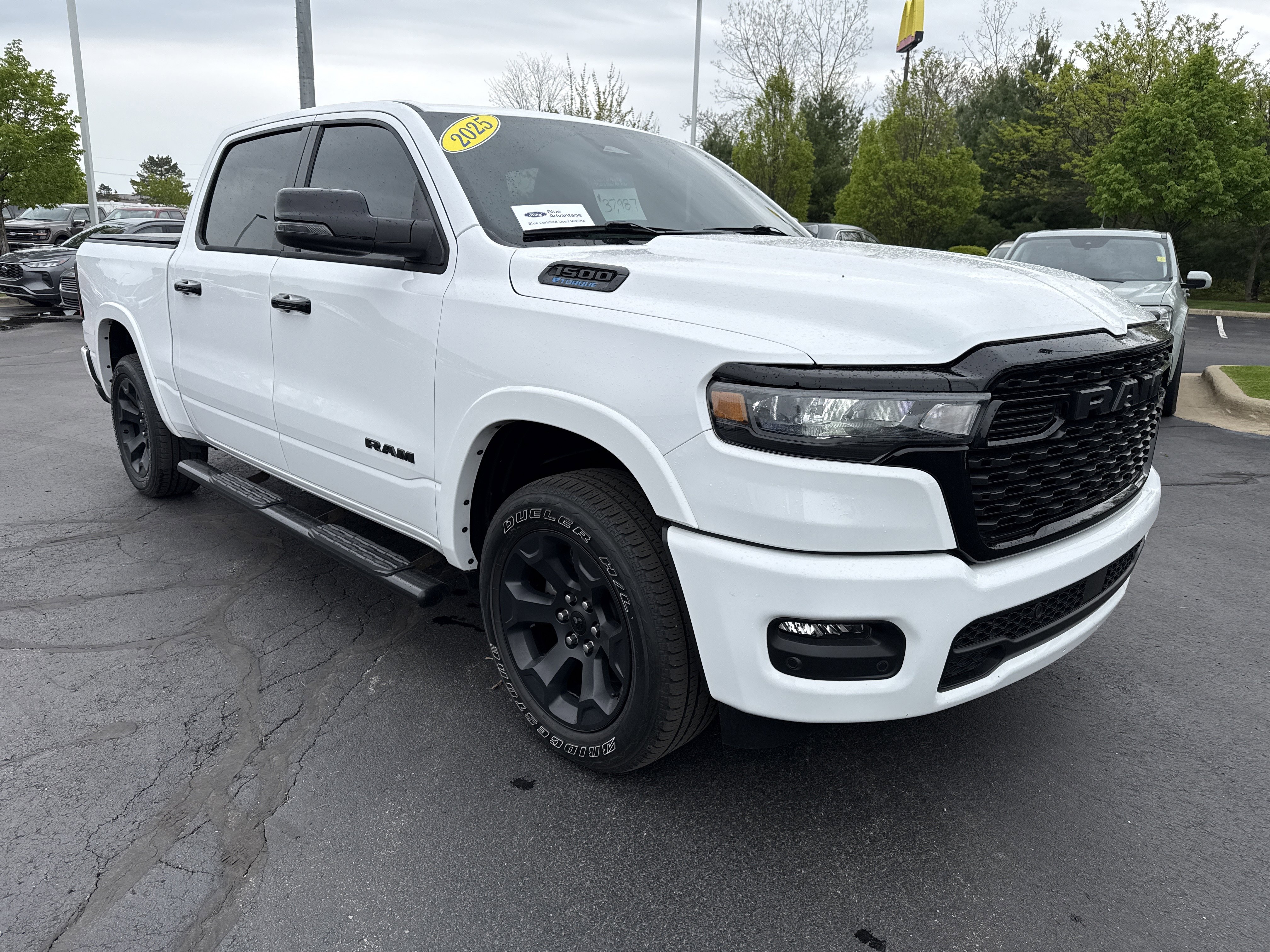 Used 2025 RAM 1500 Big Horn AWD/4WD image 12
