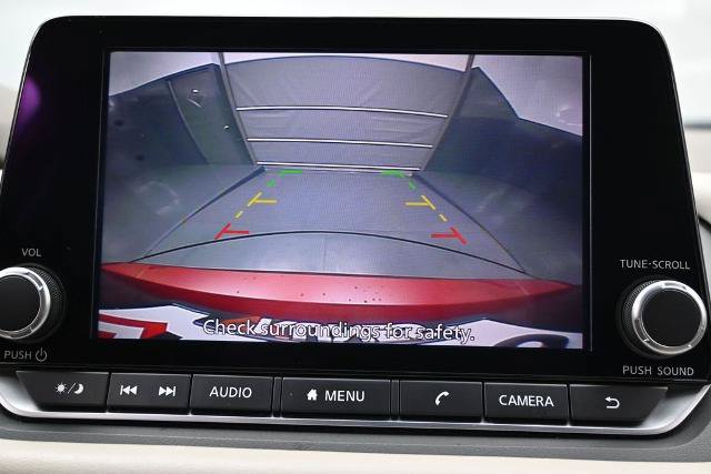 Used 2025 Nissan Rogue SV AWD/4WD image 37