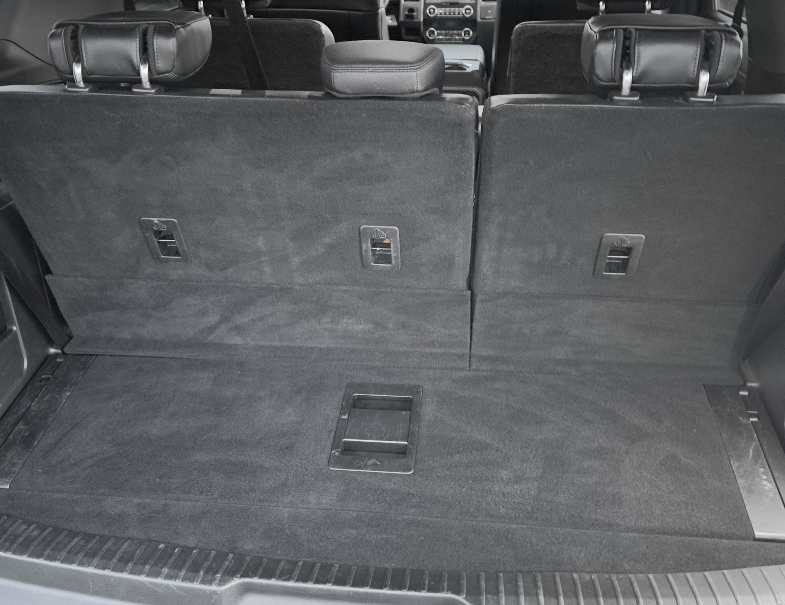 Certified 2021 Ford Expedition XLT image 10