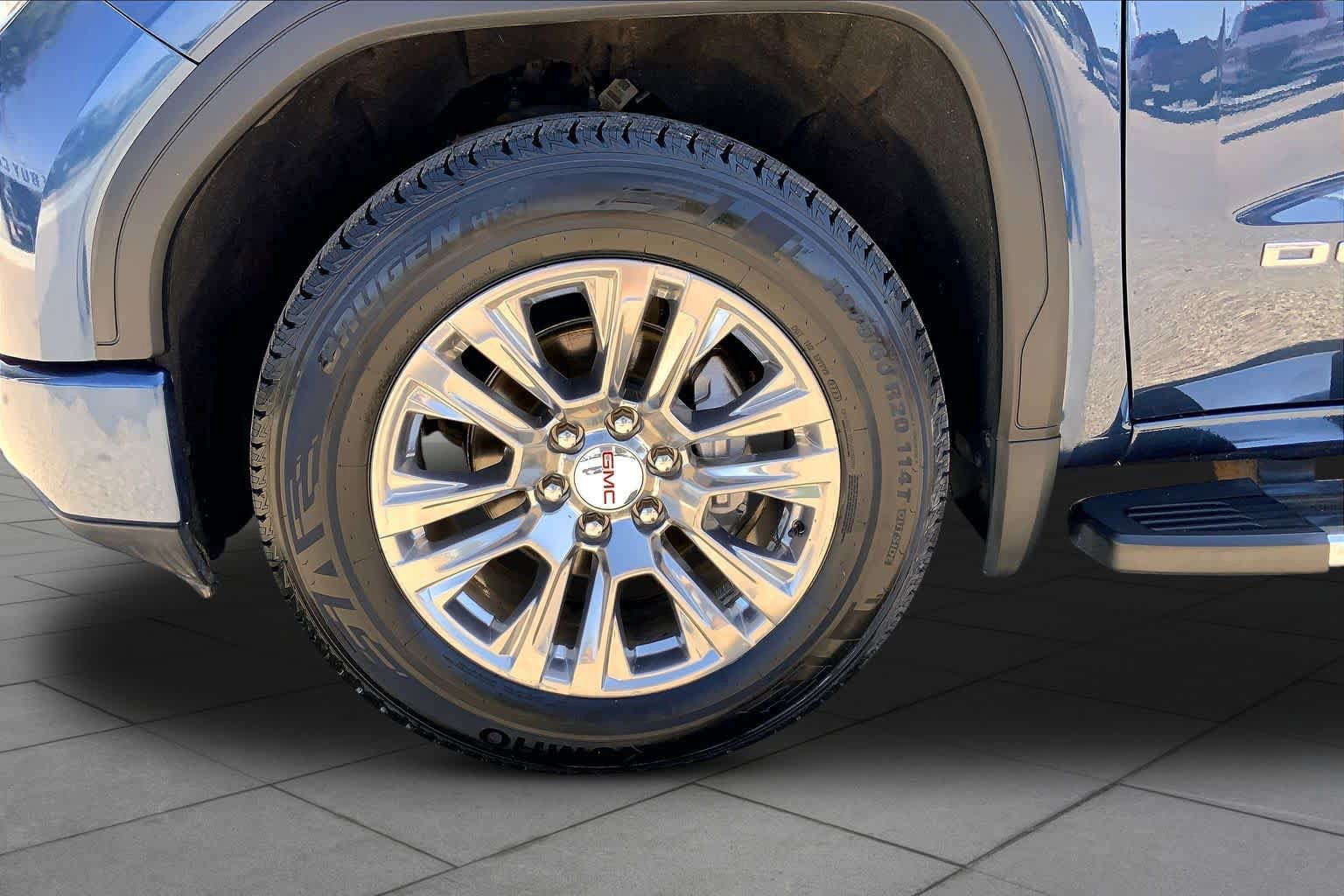 Used 2021 GMC Sierra 1500 Denali AWD/4WD image 11