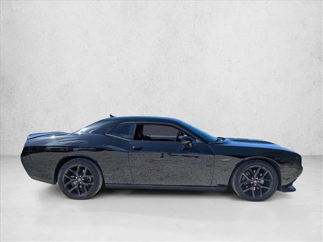 Used 2022 Dodge Challenger R/T w/ Plus Package image 6