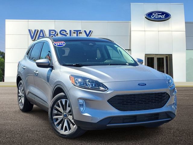 Certified 2022 Ford Escape Titanium w/ Class II Trailer Tow Package