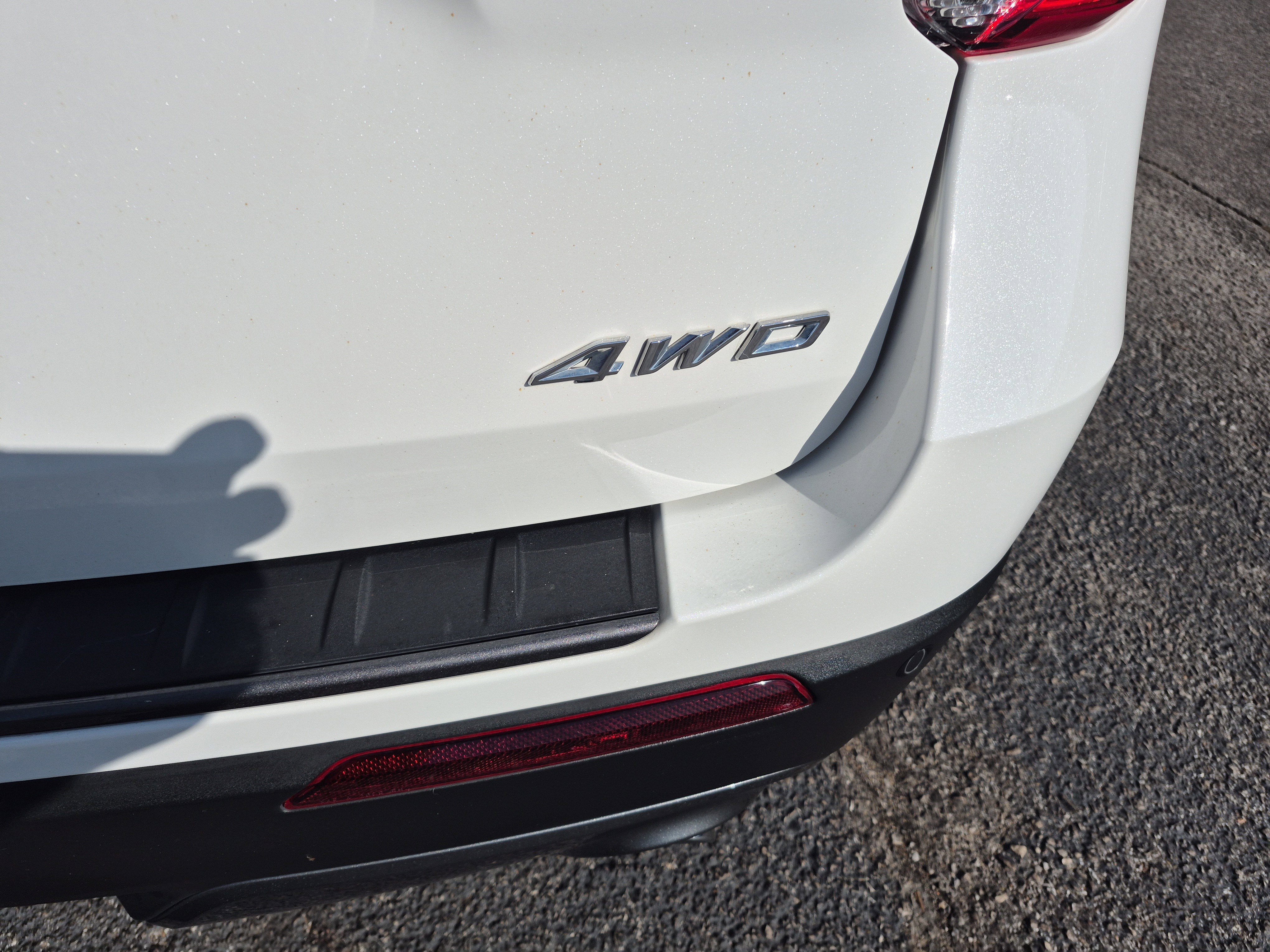 Certified 2023 Ford Explorer XLT w/ Equipment Group 202A image 7