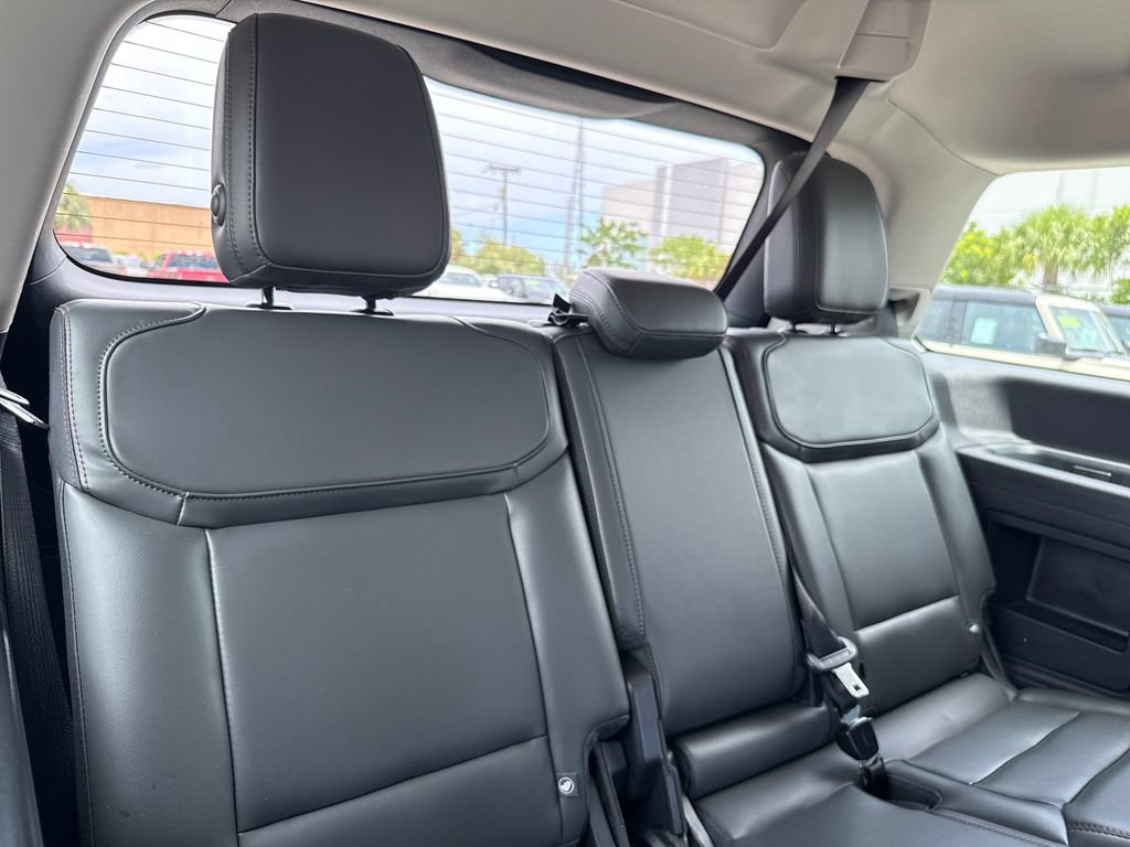 Certified 2025 Ford Expedition Active RWD image 32