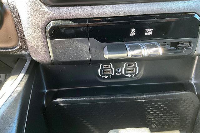 Used 2022 RAM 1500 Big Horn AWD/4WD image 33