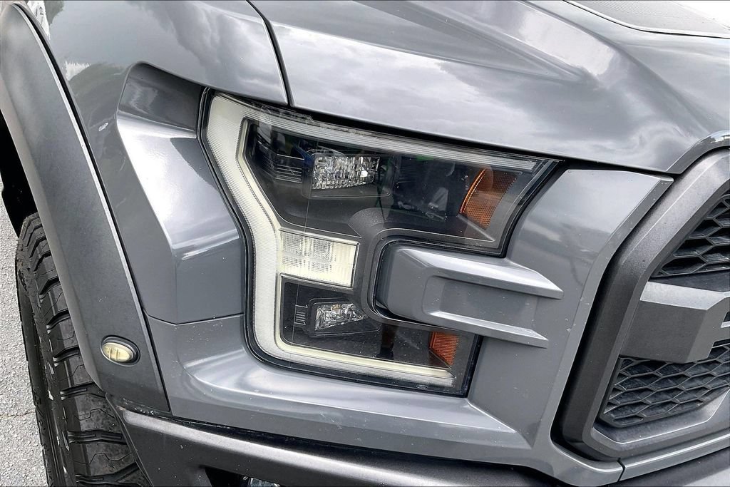 Certified 2020 Ford F150 Raptor w/ Equipment Group 802A Luxury AWD/4WD image 30