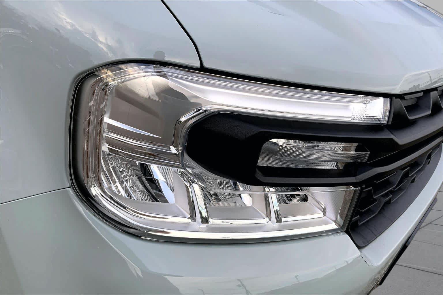 Certified 2023 Ford Maverick XL FWD image 28