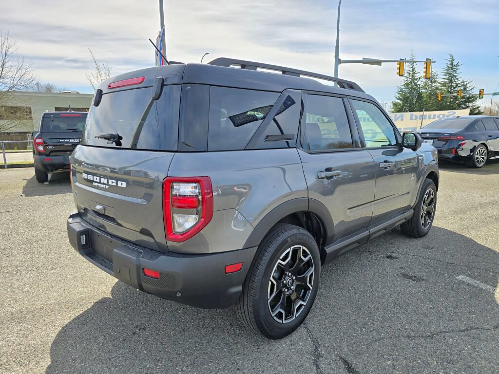 Certified 2025 Ford Bronco Sport Outer Banks w/ Outer Banks Tech Package+ image 5