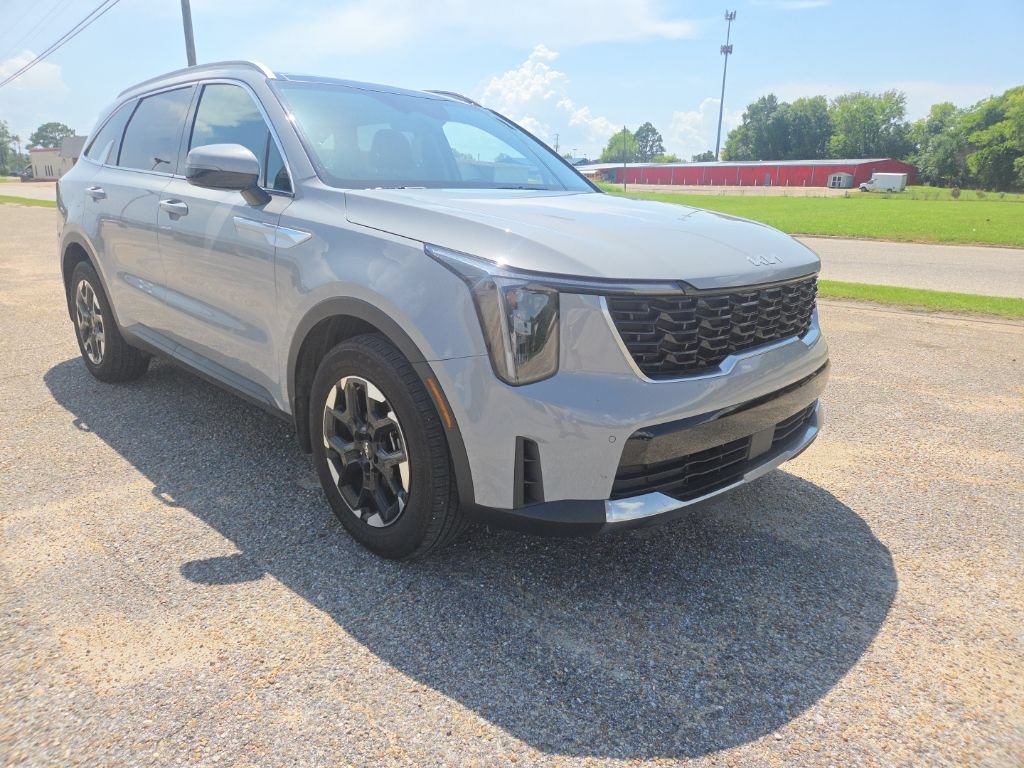 Used 2025 Kia Sorento S w/ Panoramic Sunroof Package FWD image 1