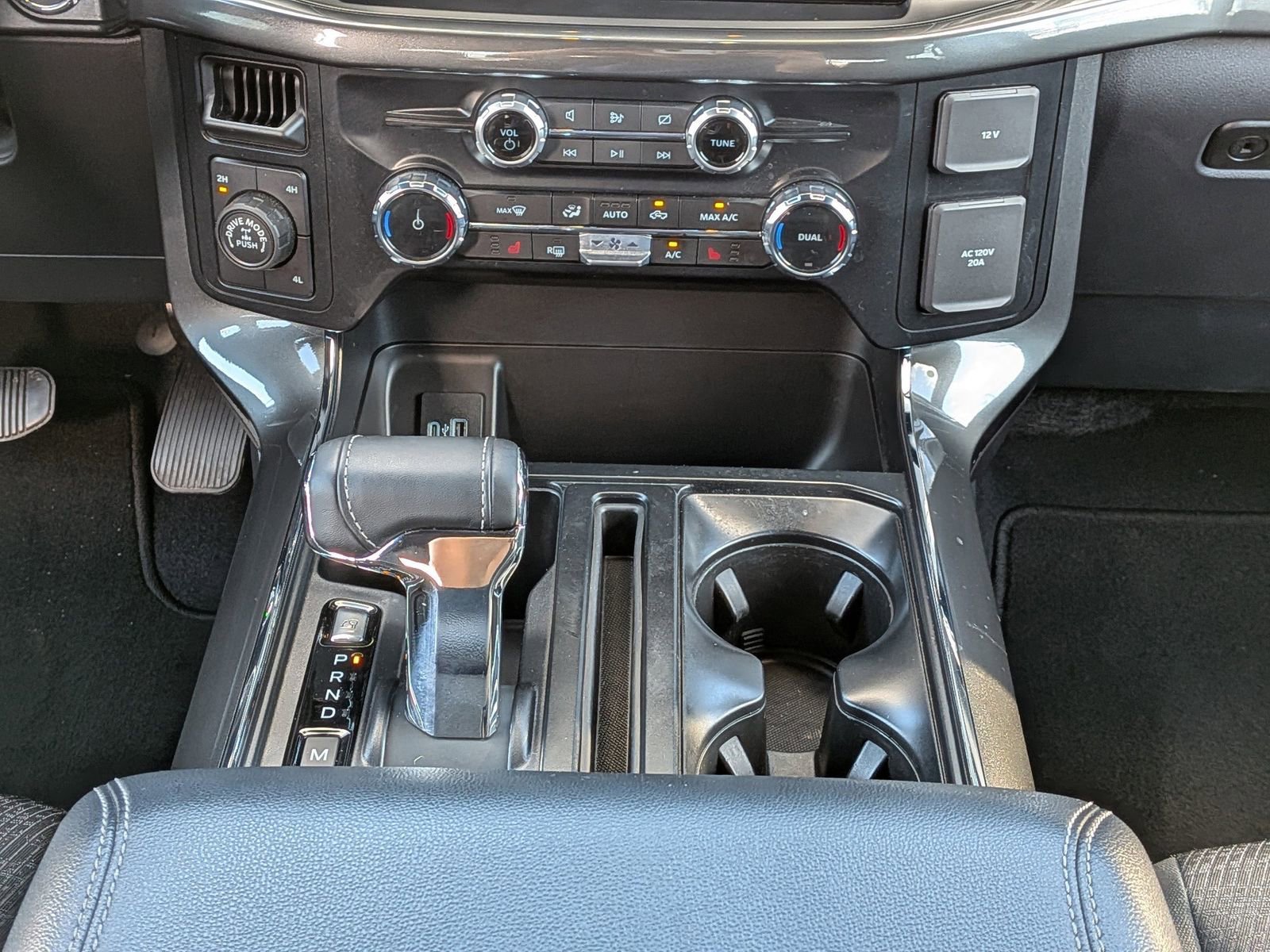 Certified 2023 Ford F150 XLT w/ Equipment Group 302A High image 20