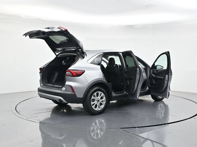 Certified 2024 Ford Escape Active AWD/4WD image 50