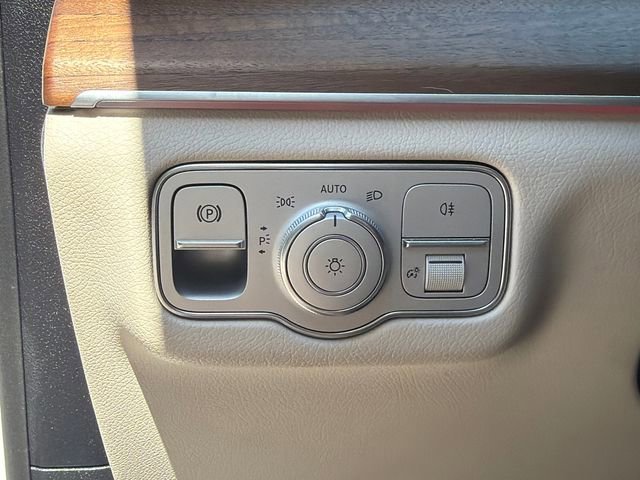Used 2022 Mercedes-Benz GLE 350 image 35