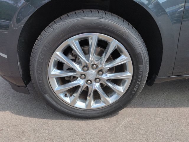 Used 2018 Buick Enclave Premium w/ Trailering Package AWD/4WD image 10