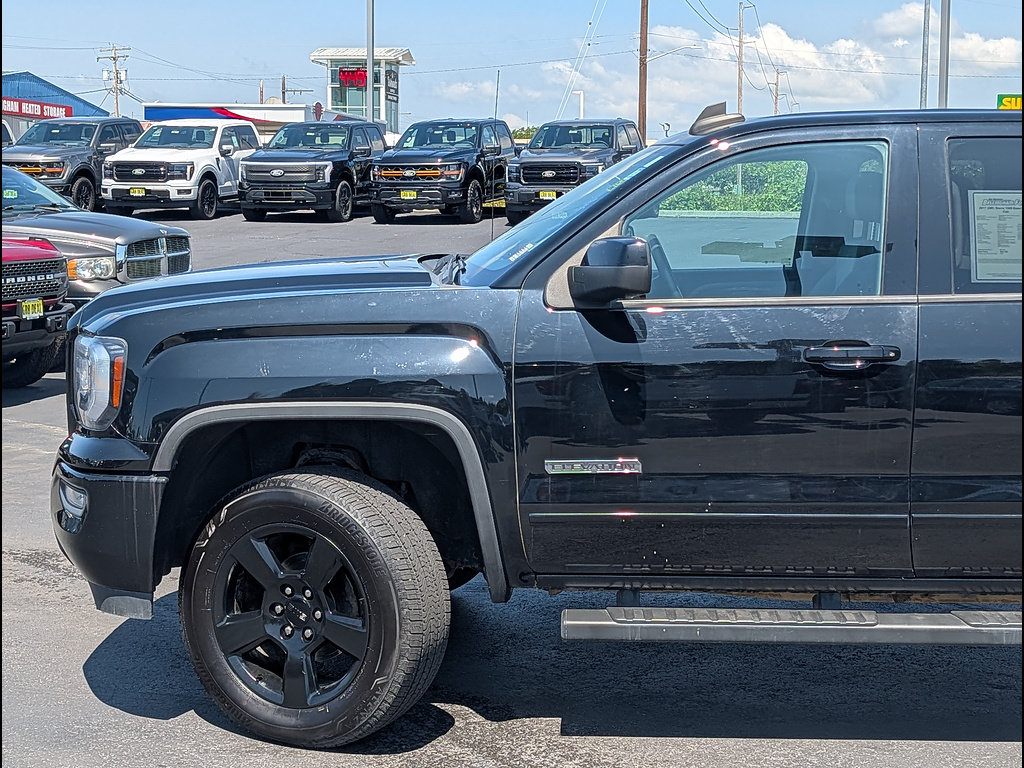Used 2017 GMC Sierra 1500 4x4 Double Cab w/ Elevation Edition image 10