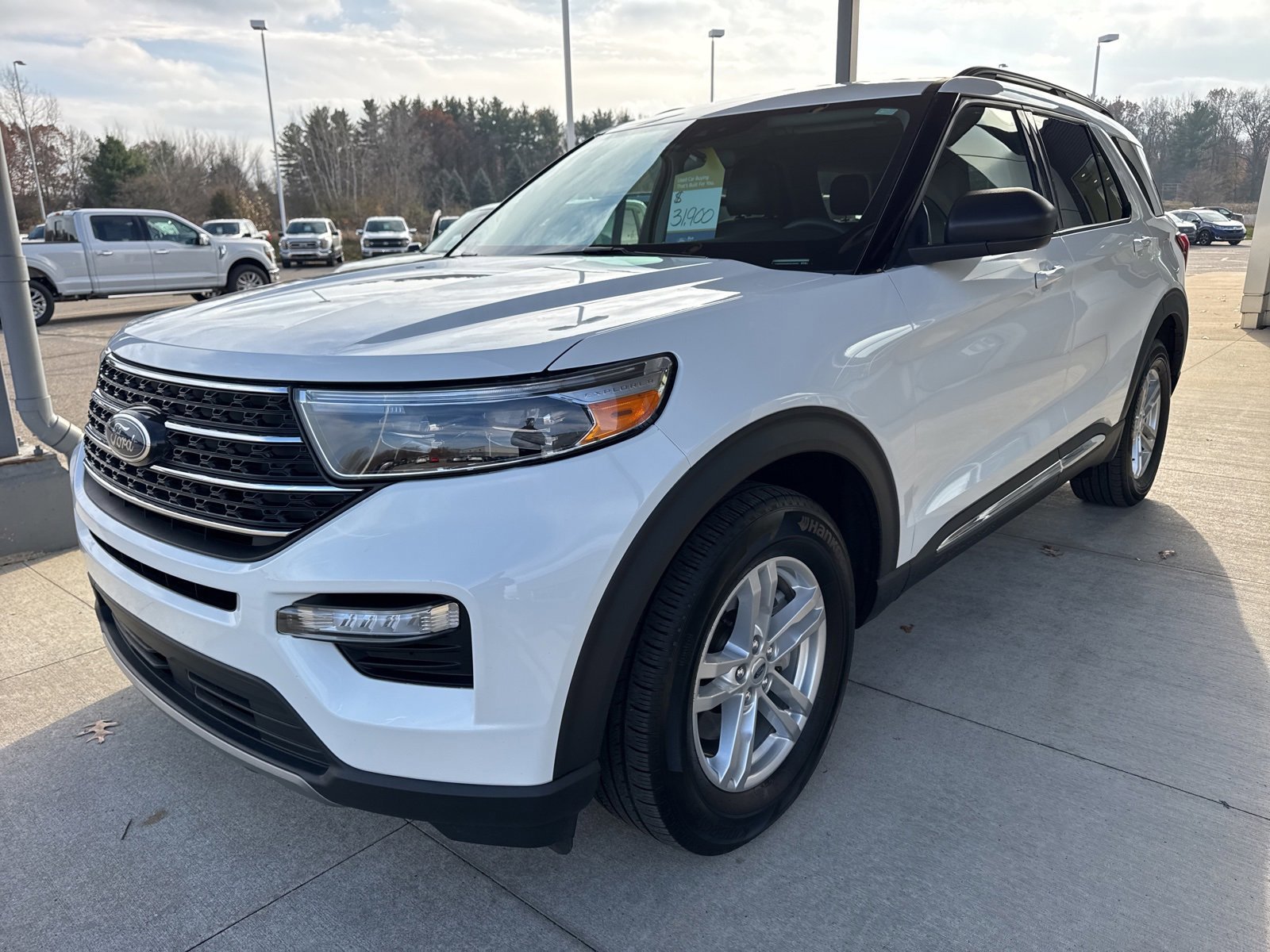 Certified 2023 Ford Explorer XLT w/ Equipment Group 202A image 10