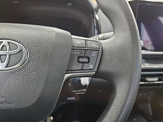 Used 2025 Toyota Camry LE FWD image 14
