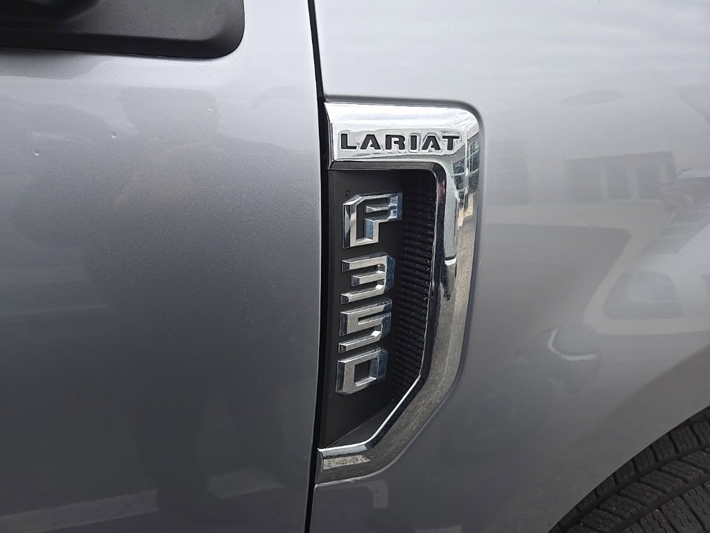 Certified 2022 Ford F350 Lariat image 12