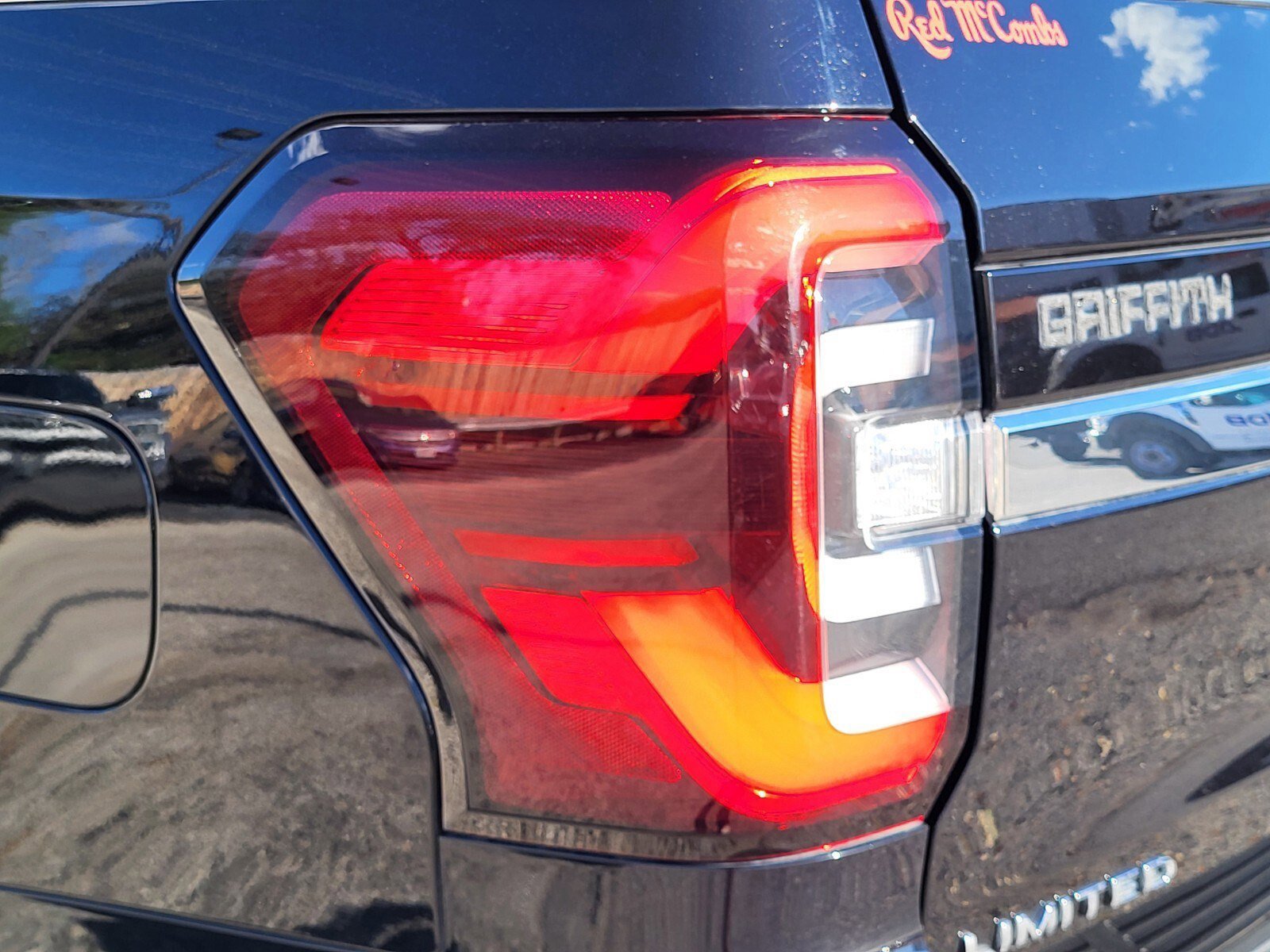 Certified 2023 Ford Expedition Limited image 10