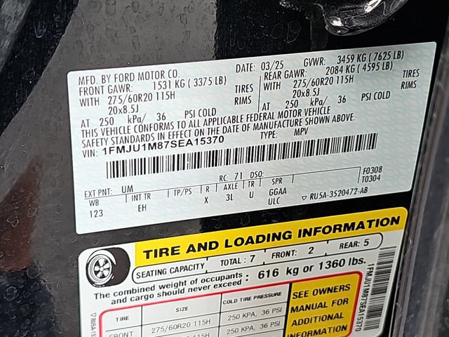 Certified 2025 Ford Expedition Platinum AWD/4WD image 42