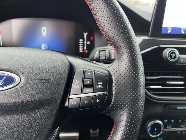 Certified 2023 Ford Escape ST-Line image 17