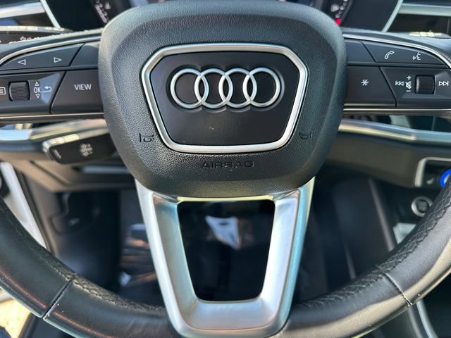Used 2023 Audi Q3 2.0T Premium w/ Convenience Package AWD/4WD image 29