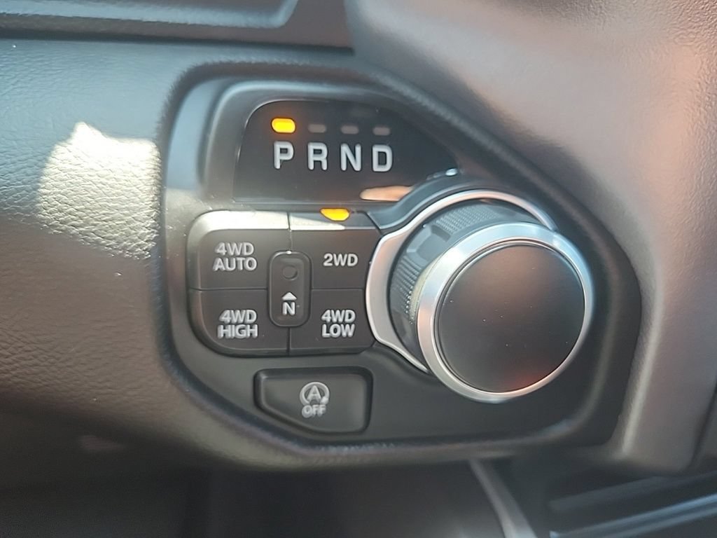 Used 2023 RAM 1500 Big Horn AWD/4WD image 20