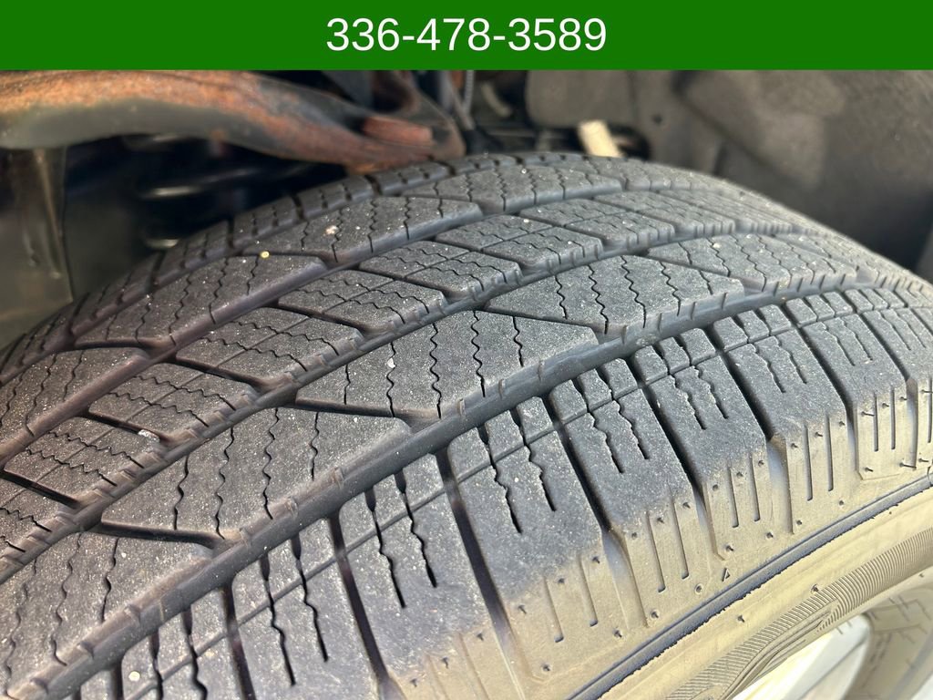 Certified 2019 Ford F150 XLT w/ Equipment Group 302A Luxury image 24