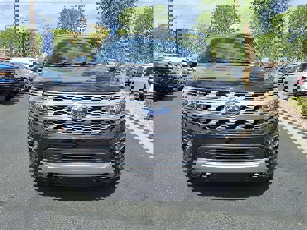 Certified 2024 Ford Expedition Max Platinum image 8