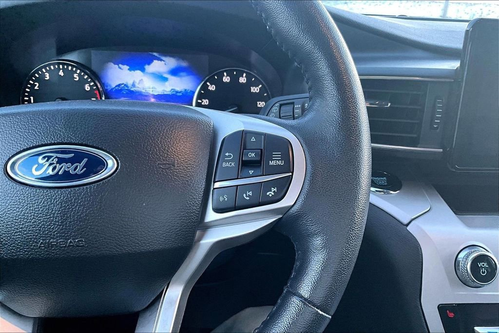 Certified 2023 Ford Explorer XLT w/ Equipment Group 202A image 18