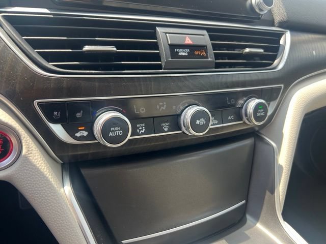 Used 2020 Honda Accord Touring image 16