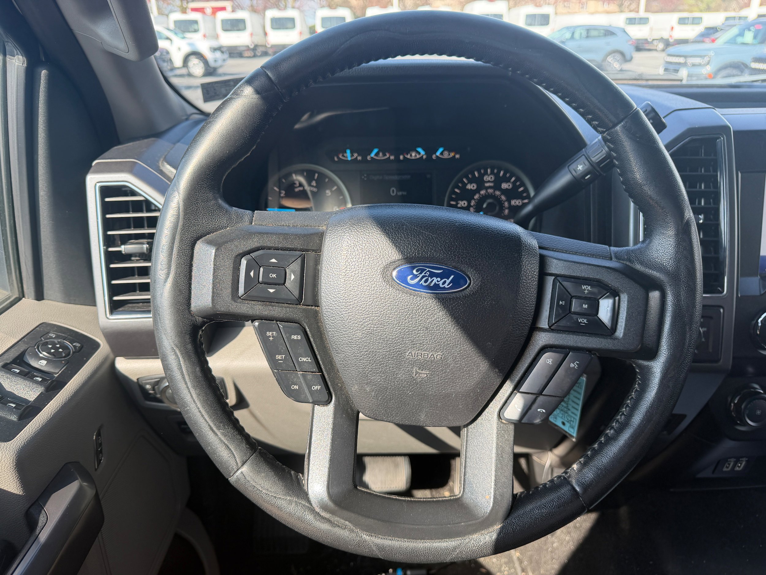 Certified 2020 Ford F150 XLT w/ Equipment Group 302A Luxury AWD/4WD image 15