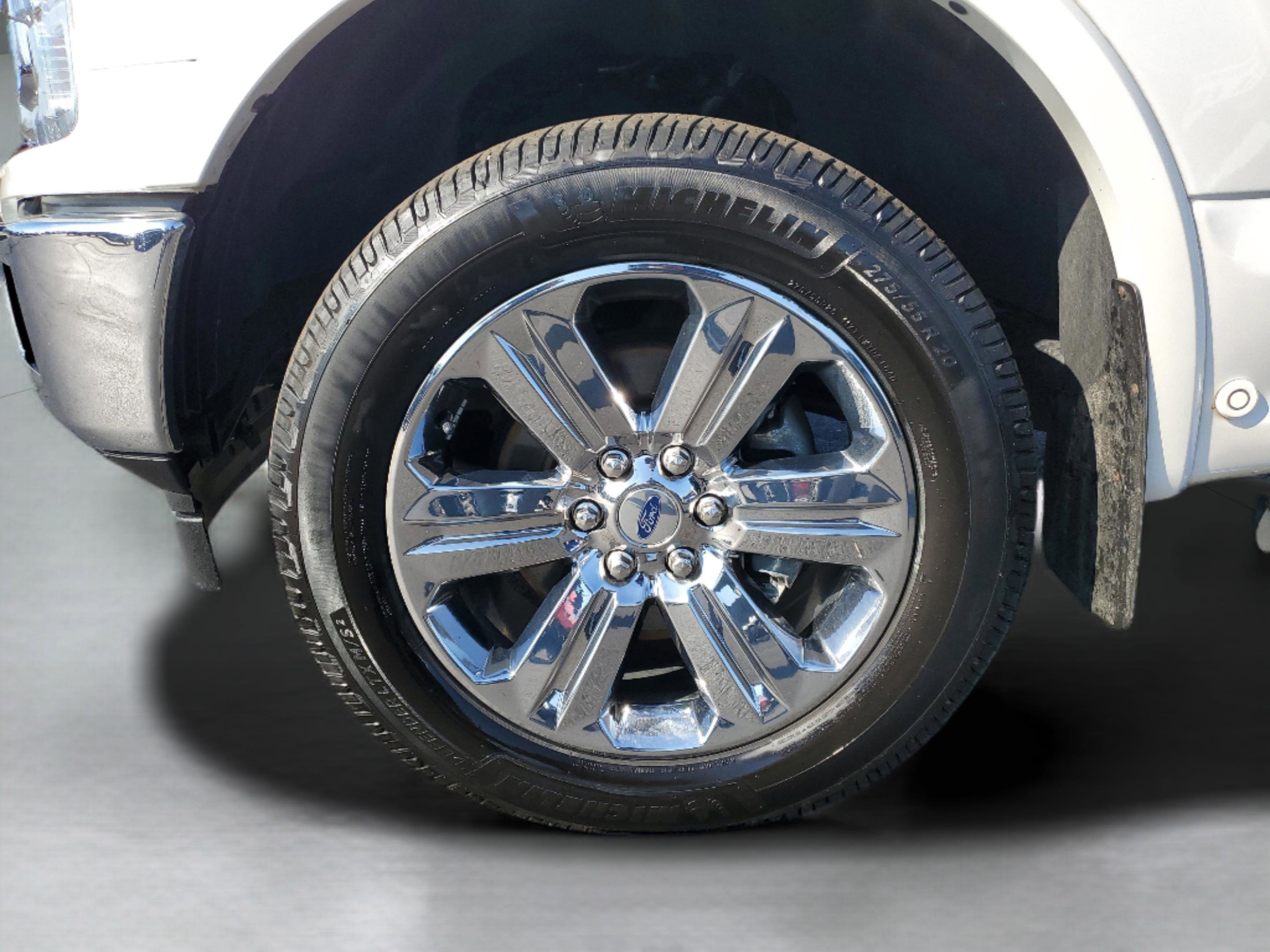 Certified 2019 Ford F150 Lariat w/ Equipment Group 502A Luxury image 7