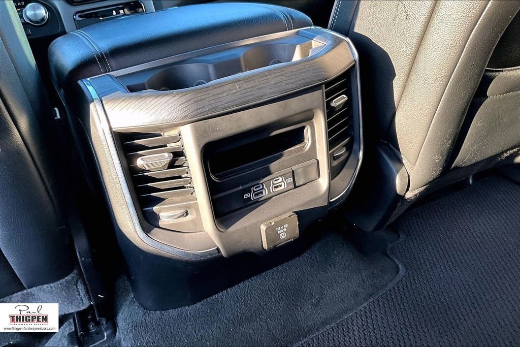 Used 2024 RAM 1500 Laramie AWD/4WD image 11