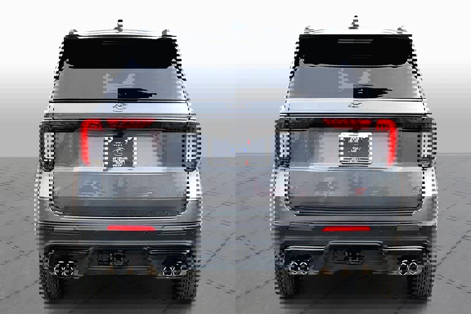 Certified 2025 Ford Explorer ST image 3