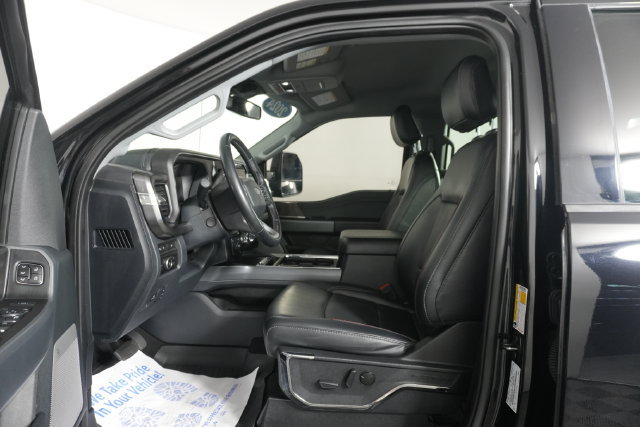 Certified 2024 Ford F250 Lariat w/ Black Appearance Package AWD/4WD image 23