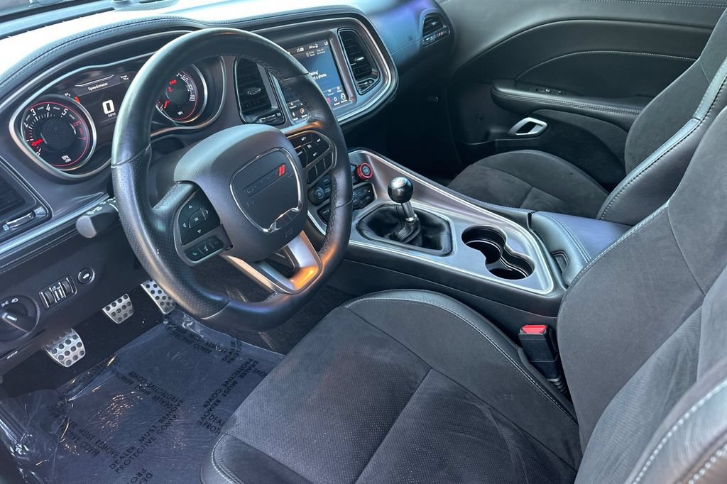 Used 2022 Dodge Challenger R/T Scat Pack RWD image 12