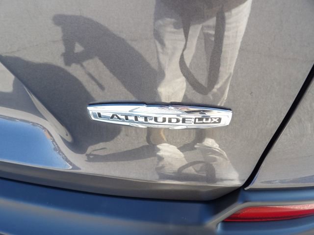 Used 2022 Jeep Cherokee Latitude Lux w/ Sun & Sound Group image 13