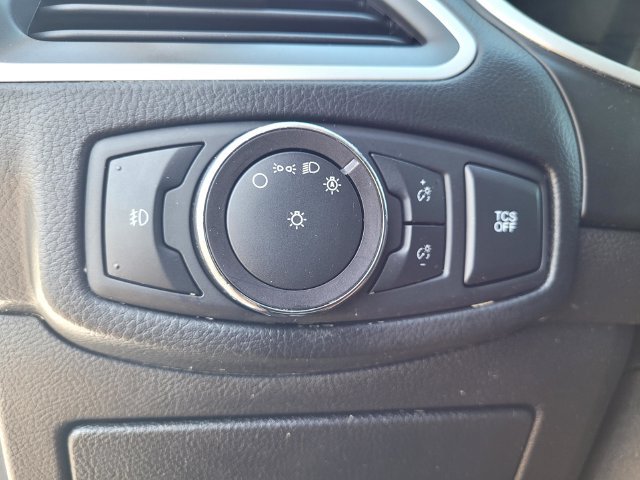 Certified 2019 Ford Edge SEL FWD image 15