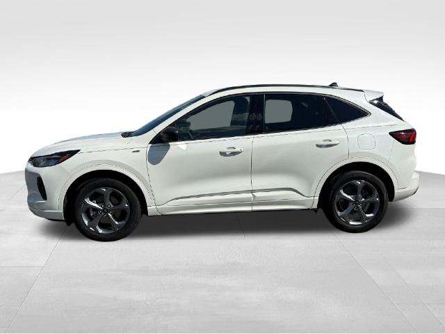 Certified 2024 Ford Escape ST-Line w/ Tech Pack #1 AWD/4WD image 2