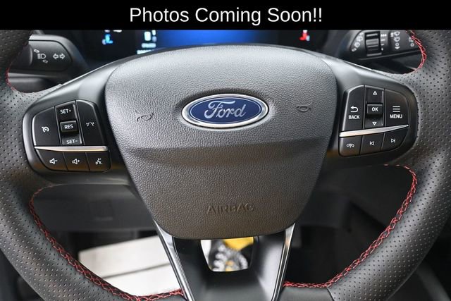 Certified 2025 Ford Escape ST-Line Select AWD/4WD image 10