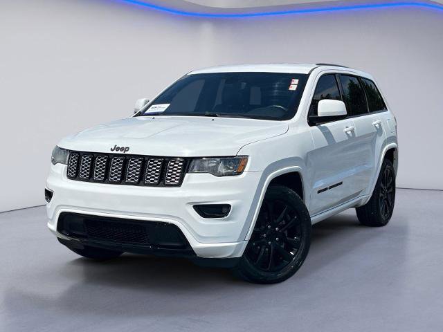 Used 2019 Jeep Grand Cherokee Altitude RWD image 2