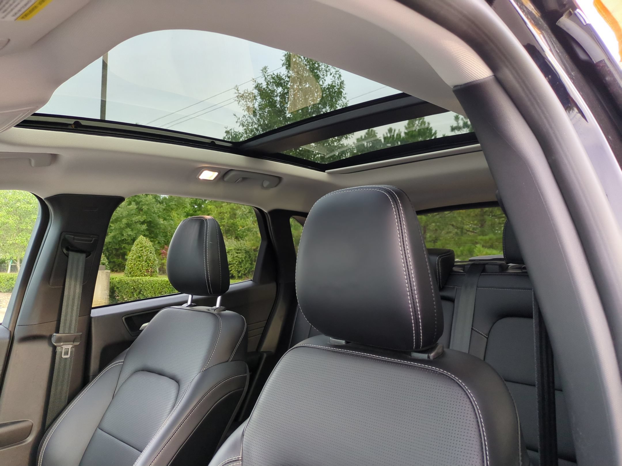 Certified 2023 Ford Escape Platinum AWD/4WD image 29
