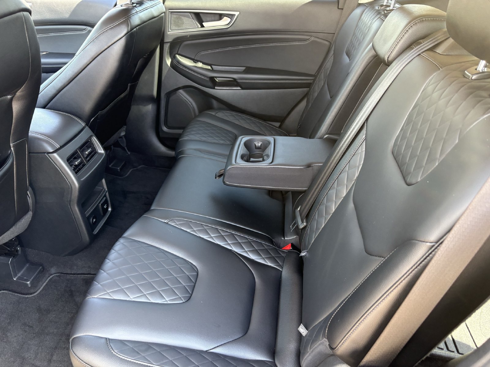 Certified 2024 Ford Edge Titanium AWD/4WD image 21