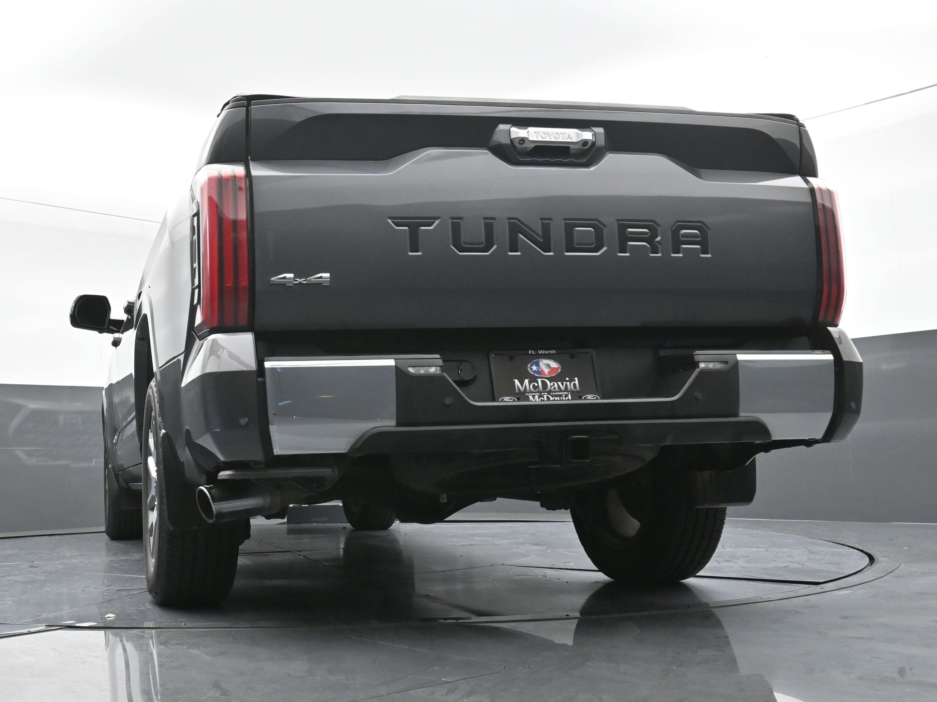 Used 2024 Toyota Tundra 1794 Edition image 11