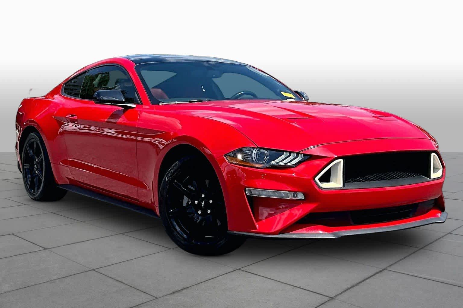 Certified 2019 Ford Mustang Premium w/ Equipment Group 201A RWD image 3