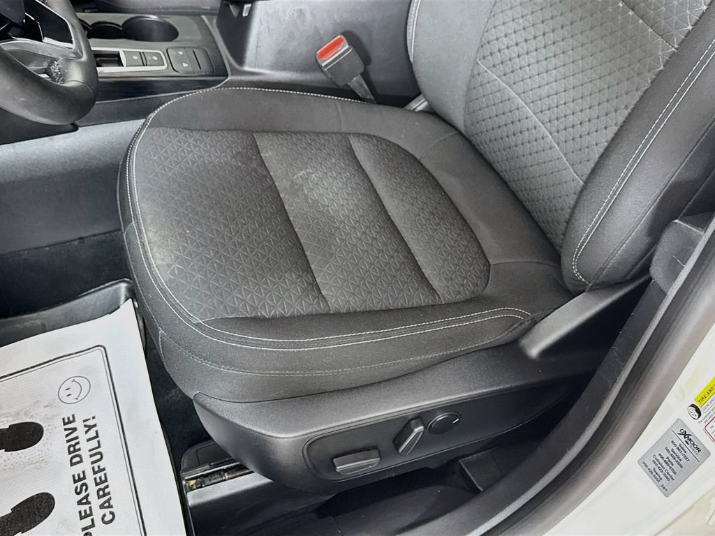 Certified 2023 Ford Escape Active w/ Cold Weather Package FWD image 21