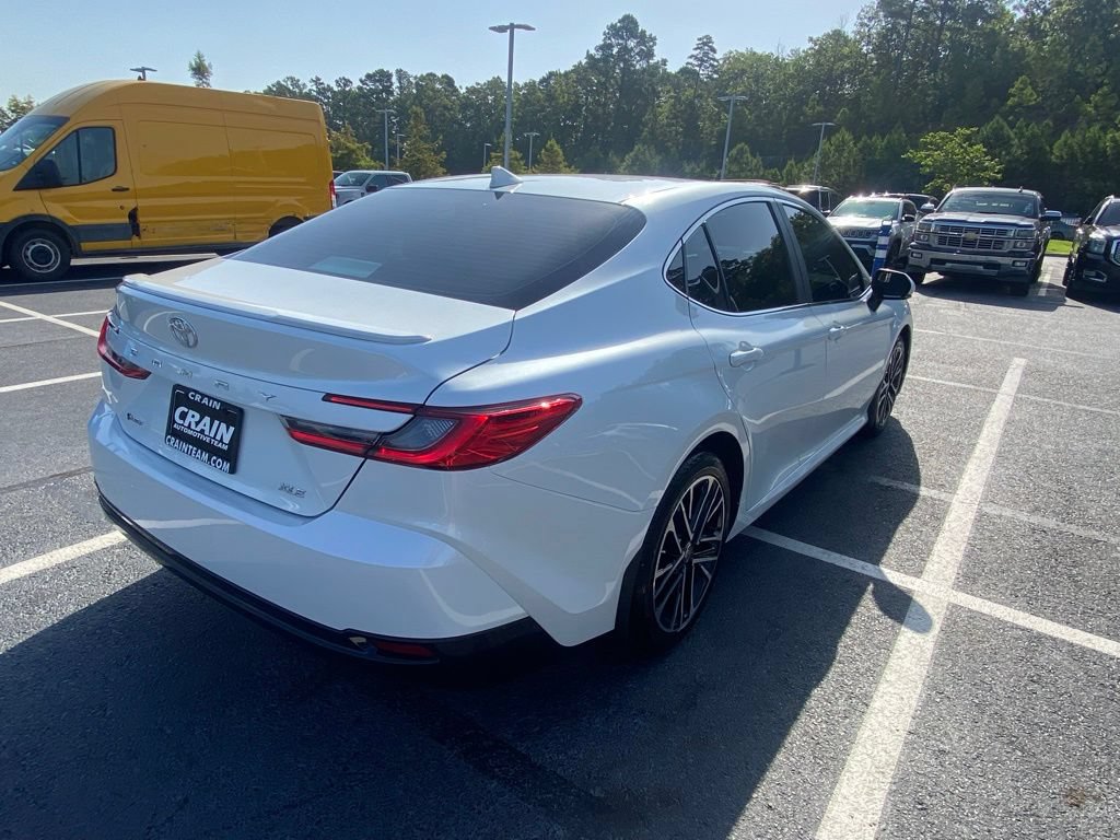 Used 2026 Toyota Camry XLE FWD image 7