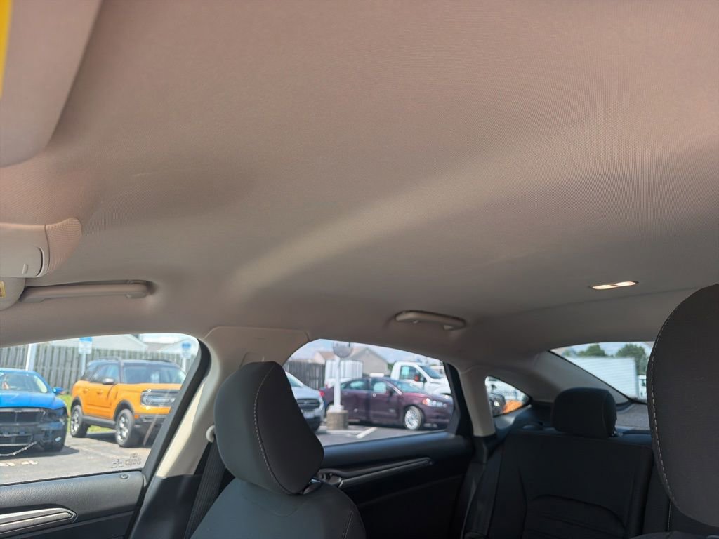 Certified 2020 Ford Fusion SE FWD image 25